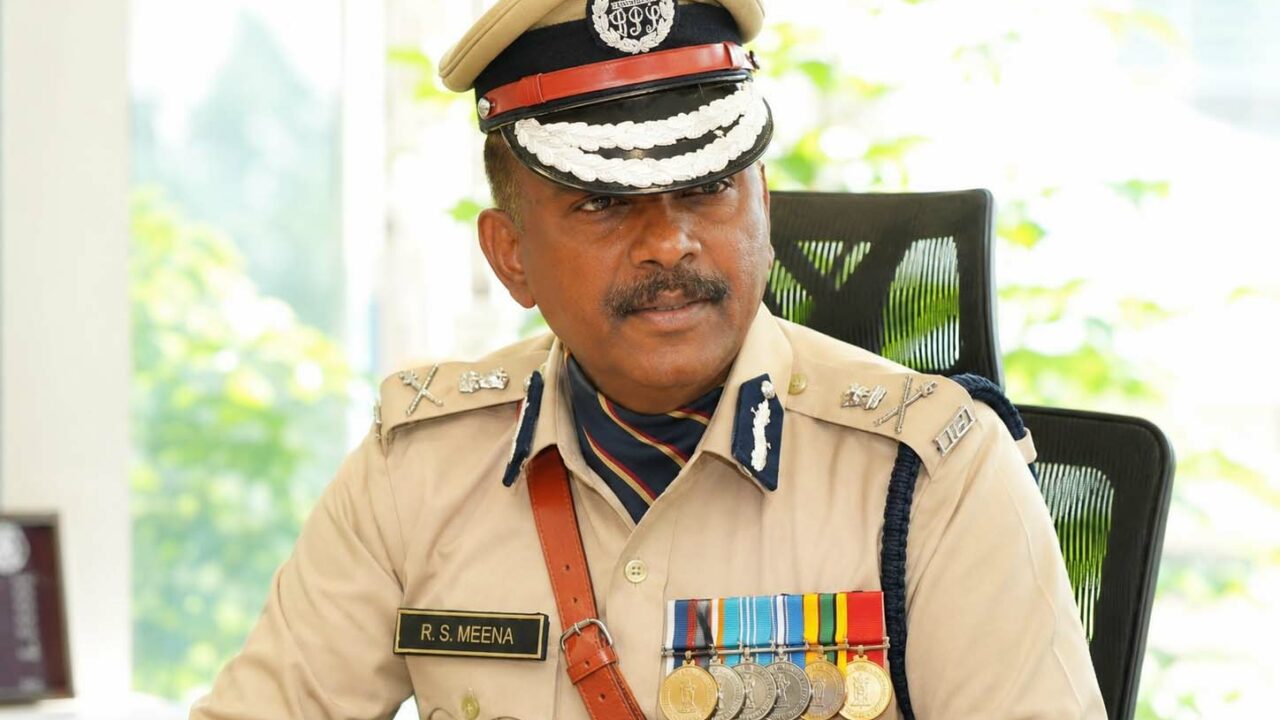 यूथ कांग्रेस कार्यकर्ताओं पर हमले की जांच में दखल का आरोप, केरल के ADGP निलंबित
